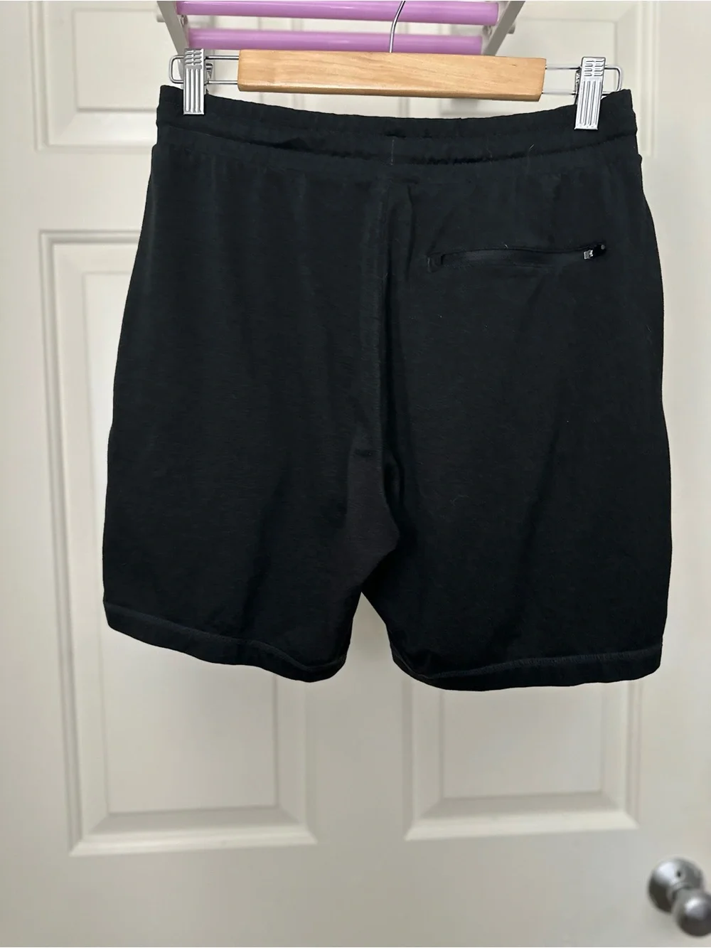 Vuori Ponto Shorts - Picture 3 of 4